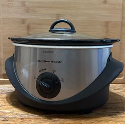 Hamilton Beach 4-Quart Slow Cooker. Model # 33141