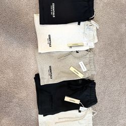 Essentials Short