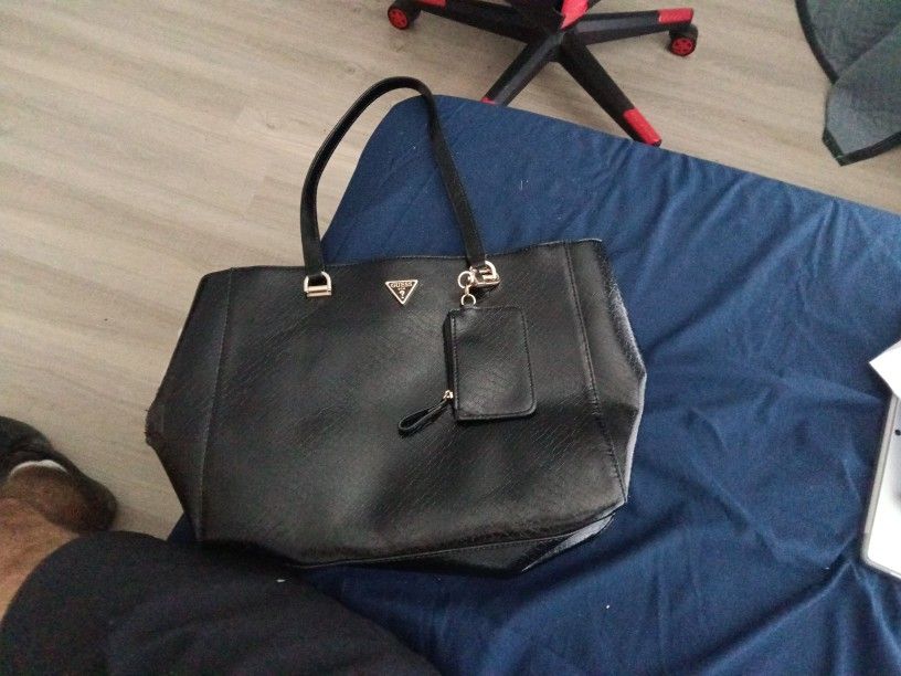 Guess  Black Purse