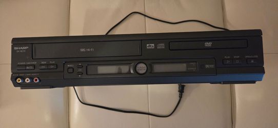 Sharp DV-NC72 VHS a d DVD Player