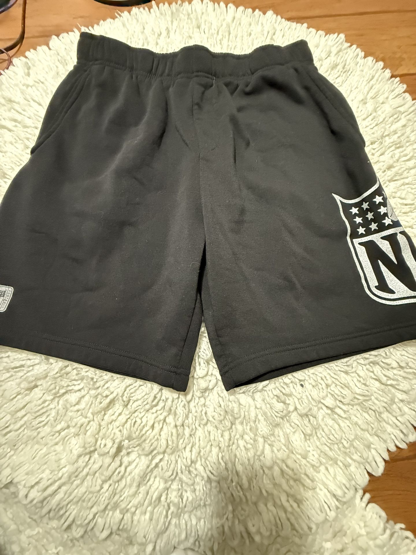 Selling this NFL men’s shorts  Extra large on tag
