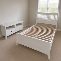 IKEA White Wood Queen IDANAS Platform, Bedframe And Tv Stand