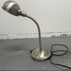 desk/office/reading lamp 