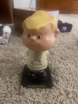 Vintage 1959 Schroeder Bobblehead From Peanuts (