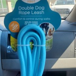 Tangle  freeDouble Doggie Leashes .  4.75ft