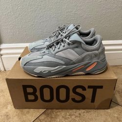 Yeezy 700 Inertia(no box)