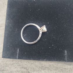 1/2 Karat White Gold Diamond Ring