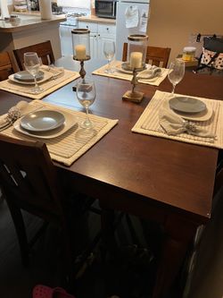 Dining room table