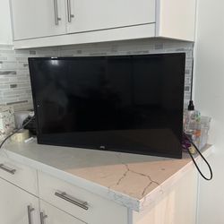 30 IN TV WORKS
