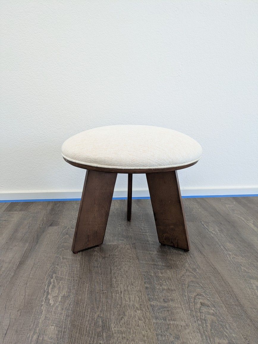 Cushioned Stool