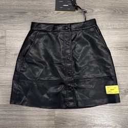 Secondleft S1 Women's Faux Leather Short Skirt Women’s Size Small