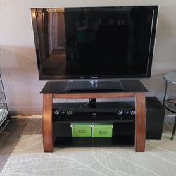 Samsung LCD TV & Air Track Speaker System With Stand