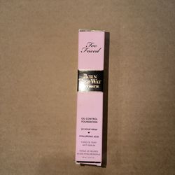 Too Faced Foundation Natural Beige 