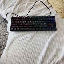 Redragon K552 Mechanical Gaming Keyboard Rainbow LED Backlit Wired