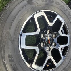 4 GMC SIERRA 275-70R18 RIMS&TIRES $1200