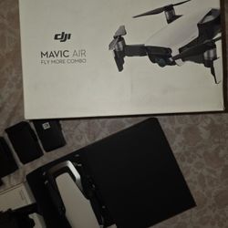 Dji Mavic Air More Fly Combo ( Like New )