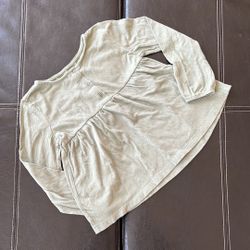 NWOT - Carter's Crinkle Jersey Top