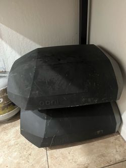 Ooni pizza oven