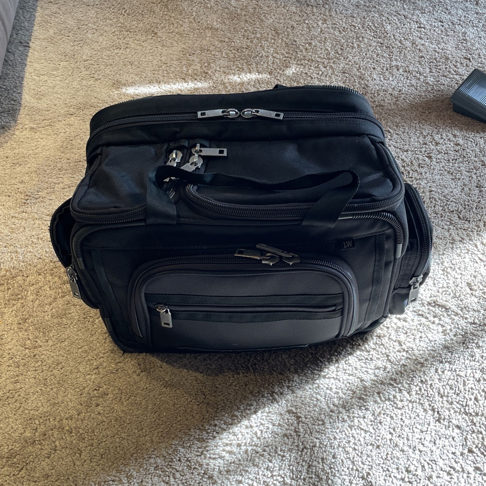 Luggage Work's Stealth Flight Cube