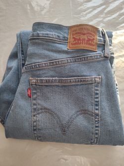 LEVI'S