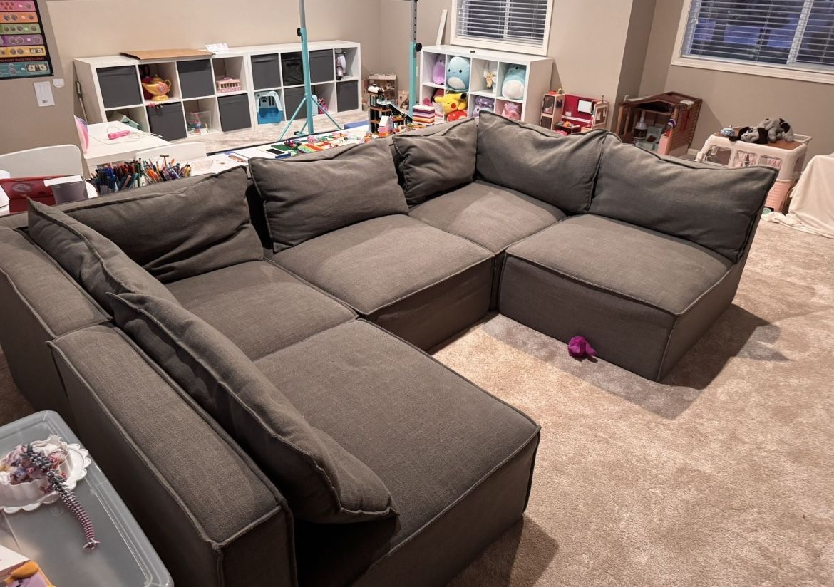 Sectional Couch