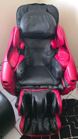 DREAMEAVE Massage chair.