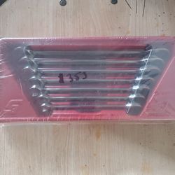 7 pc standard ratcheting wrench set