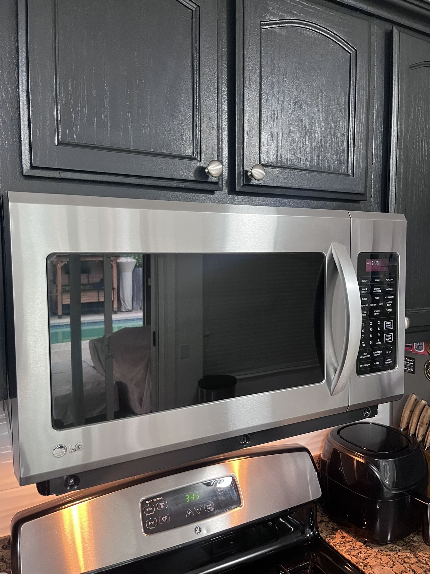 LG Microwave