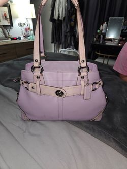 Coach  Carly carryall