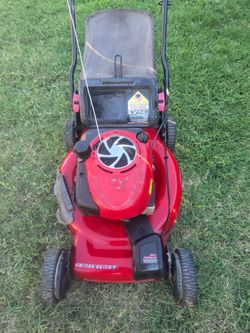 CRAFTSMAN 6.75 HP GAS POWERED SELF PROPELLED LAWN MOWER
