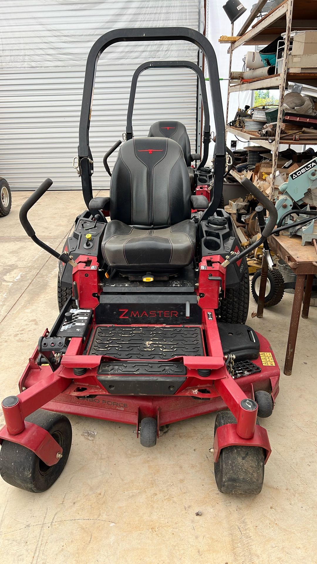 Toro 2000 Series Ride On Mower