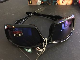 Monster Pup Men's Non-Polarized