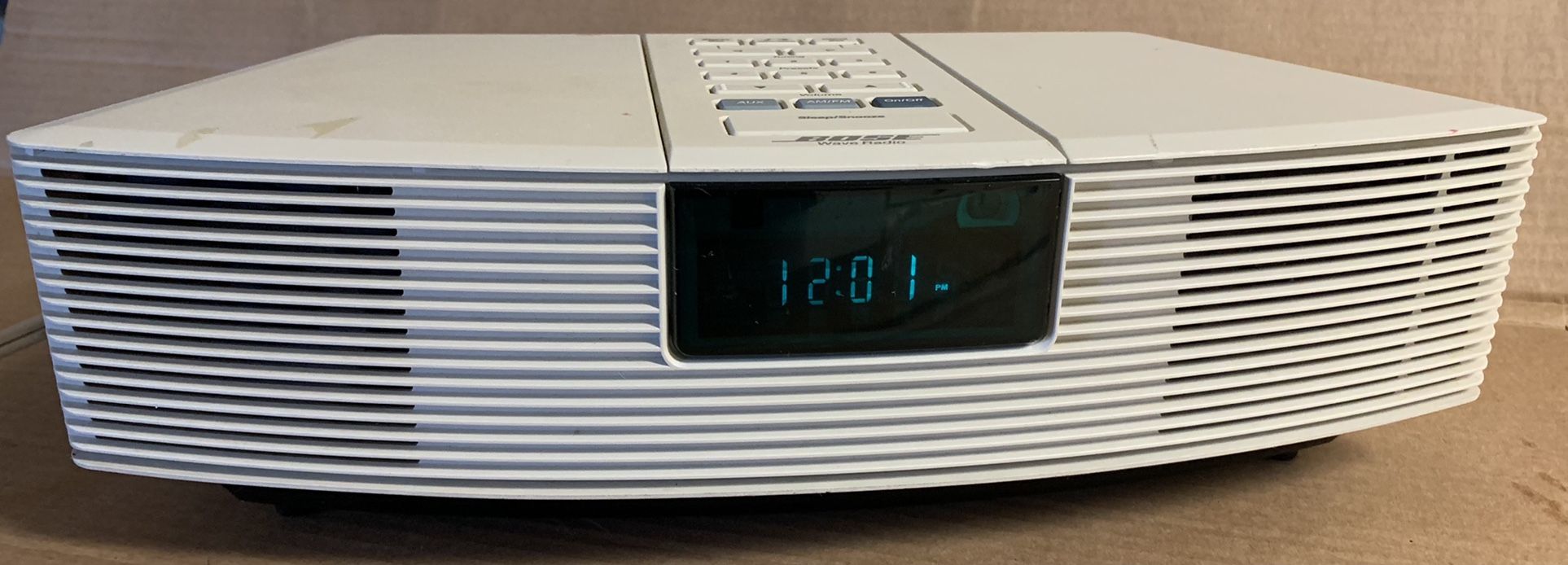 BOSE WAVE SOUND SYSTEM AWR1-1W AM/FM STEREO RADIO W/CLOCK