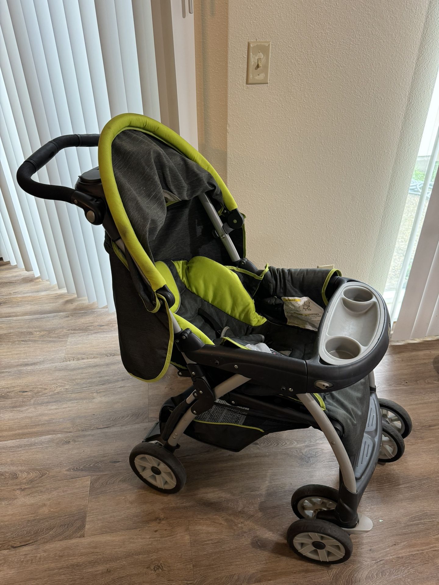 Chicco Cortina Stroller 
