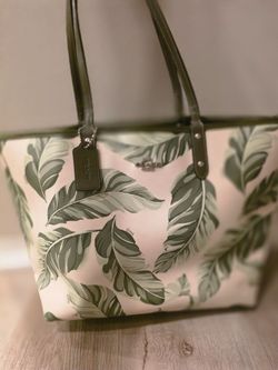 Coach 2850 Reversible City Tote Banana Leaves Green Floral Shoulder Bag