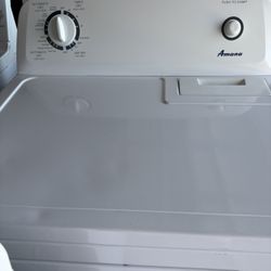 Amana Dryer Super Capacity Like New