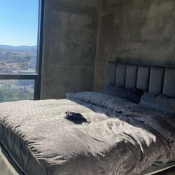 Very Nice King Size Bed Frame Like Brand New