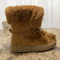 Steve Madden Boots 