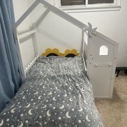 Twin Size Kids Bed