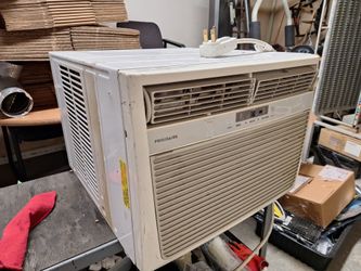 Frigidaire AC unit