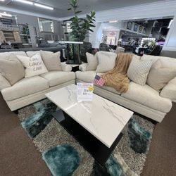 2 Pc Sofa And Loveseat 🎉🎉🎉