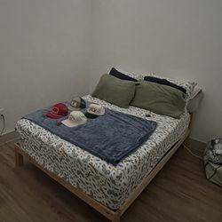 Full size Bed Frame And Mattress