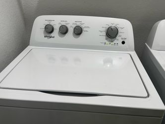 Selling as a SET- Like-New Whirlpool Washer & Electric Dryer Matching Set (1.5 Yrs Old!)