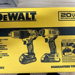 New DeWalt 20V Max Compact Brushless Drill/Drive And Impact Kit With 2 Batteries 