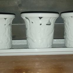 Flower Pots With Tray