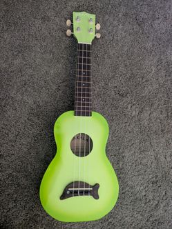 Green Dolphin Makala Ukulele — Like New — with Gig Bag — $45