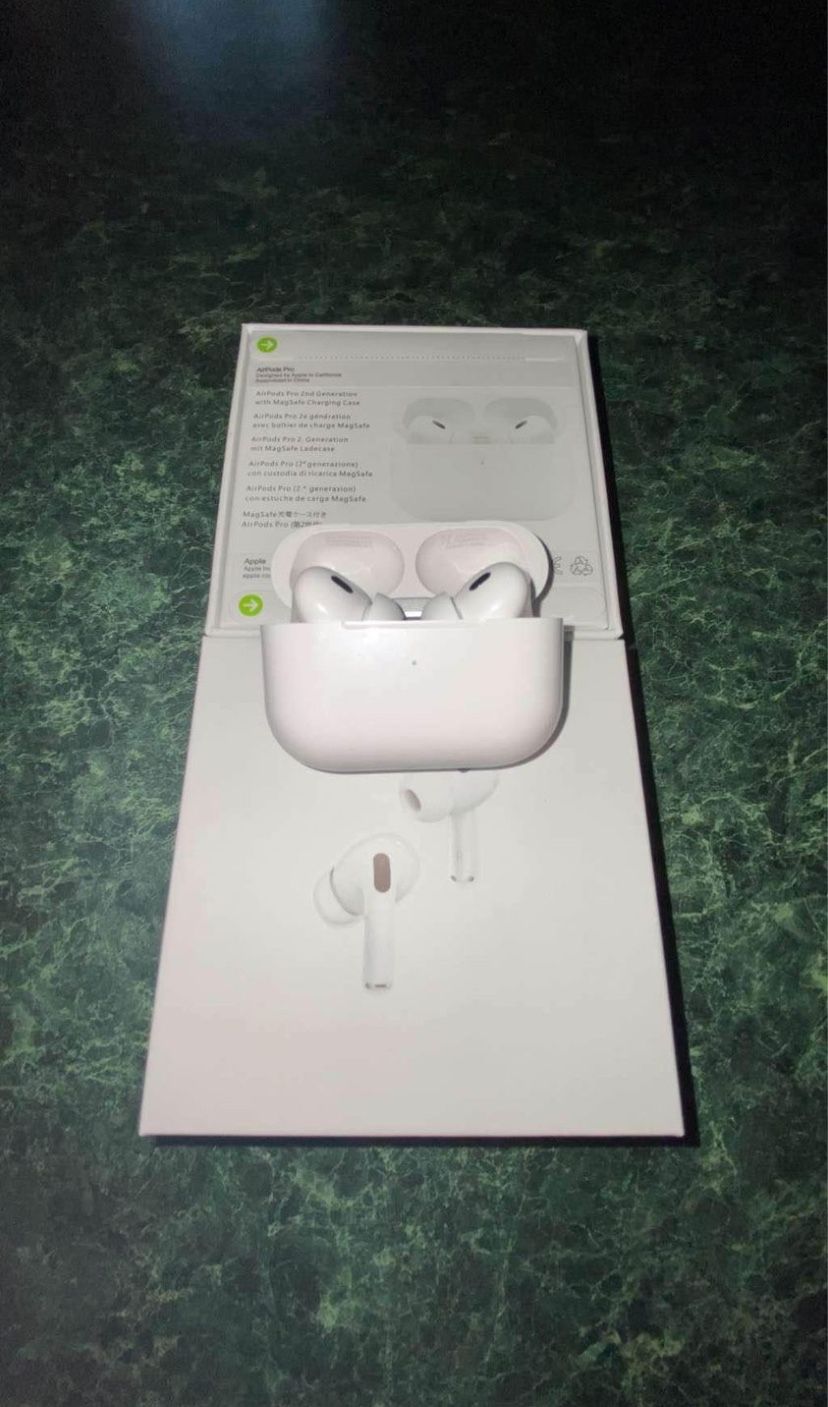AirPods Pro 2 (best Offer Gets)