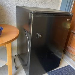 Mini Fridge/freezer
