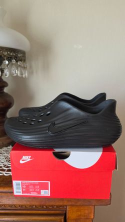 Size 10 nike reactx rejuven8