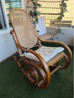 Rocking chair vintage rattan